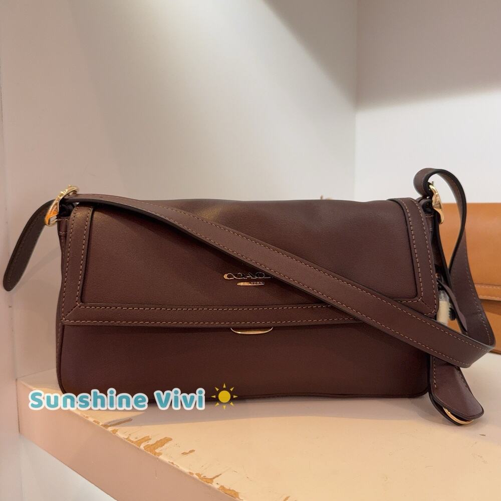 NWT Coach Etta Small Flap Shoulder Bag CFK02 natural grain leather/Gold/Maple